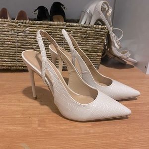 Express heels
